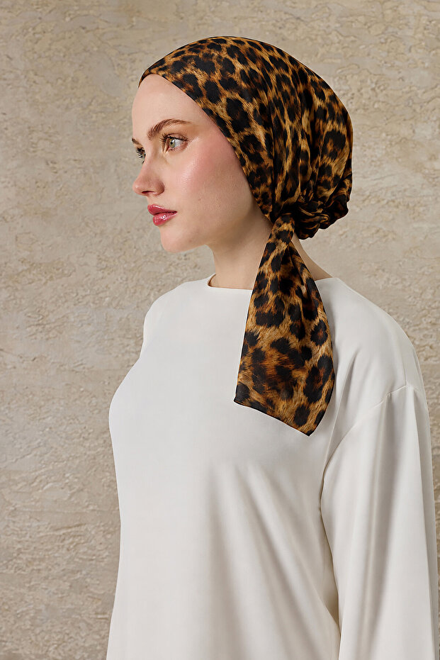 Gold Leopard Pattern Removable Soft Scarf Hat
