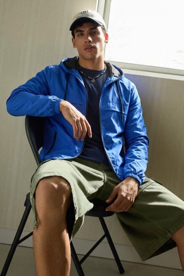 Men's Seasonal S.Blue Lined Raincoat & Windbreaker with Pockets
