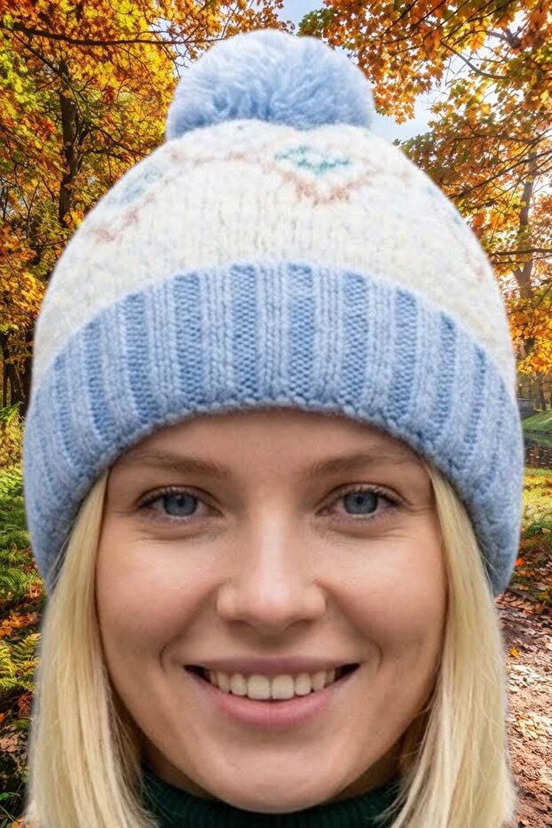 Women's Pompom Folded Patterned Knitted Winter Beanie