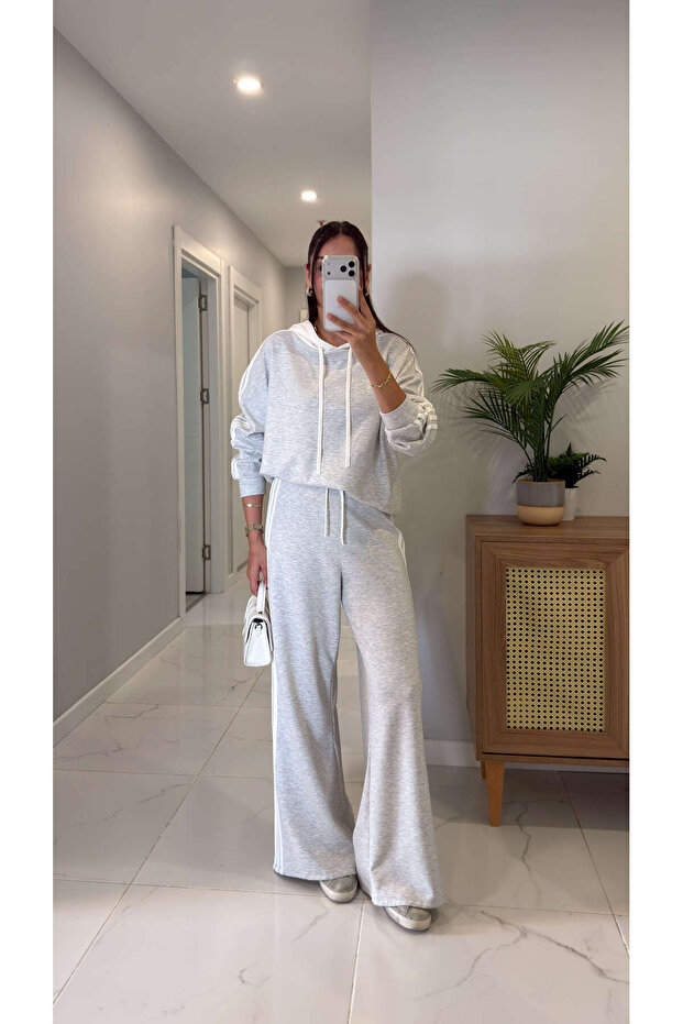 Yotte Gray Striped Hooded Sweatpants Set
