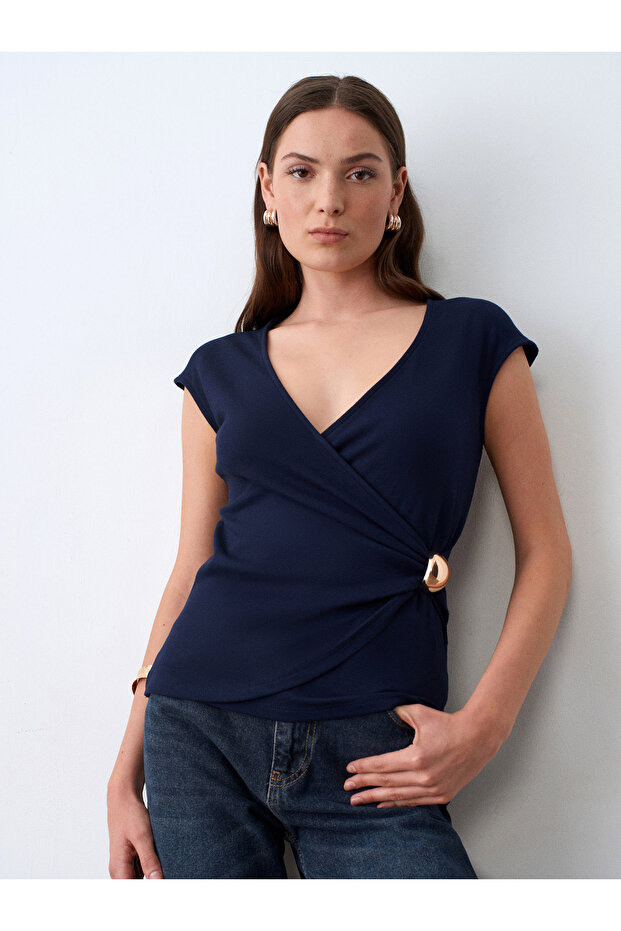 Accessory Detailed Tank Top