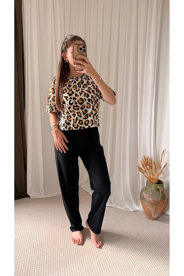 Leopard Print Short Sleeve Pajama Set - Black & Ecru