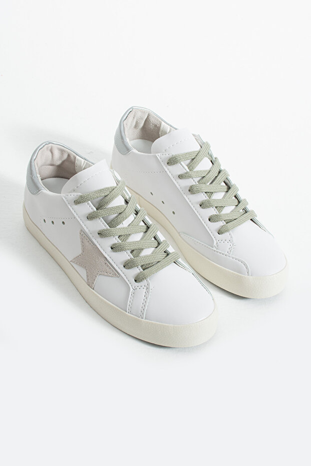 Golden Classic Women's Sneakers