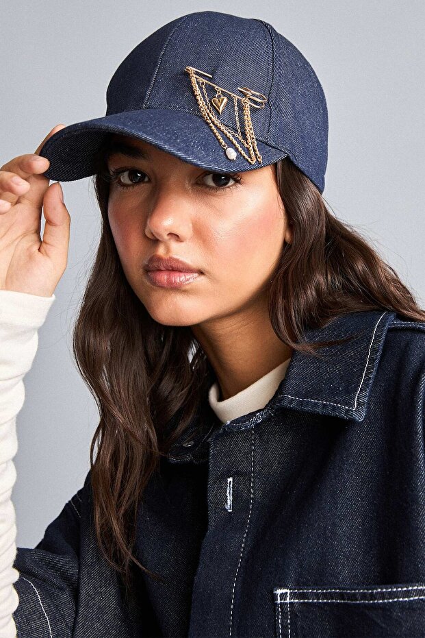 100% Cotton Women's Jean Cap Hat with Chain Accessory H6751Ax26Wn