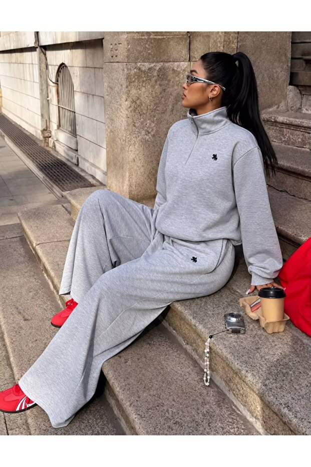 Gray Printed Wide-Leg Comfortable Fit Bottom and Half-Zipper Stand-Up Collar Top Set