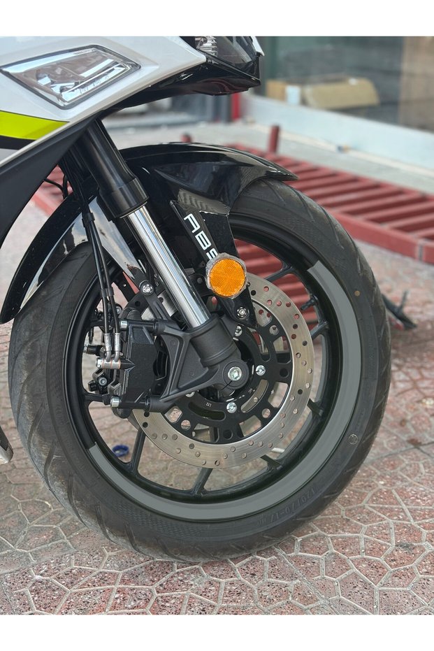 4-Piece Half Rim Strip Sticker Set Compatible with 17 Inch Wheels (Sufficient for 1 Motor)