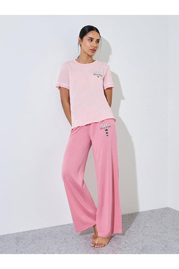 Pink Graphic Print T-Shirt And Straight Leg Pyjama Set