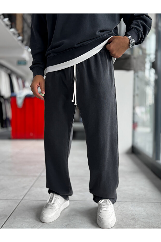 Black Washed Pipe Leg Sweatpants Tw-7089