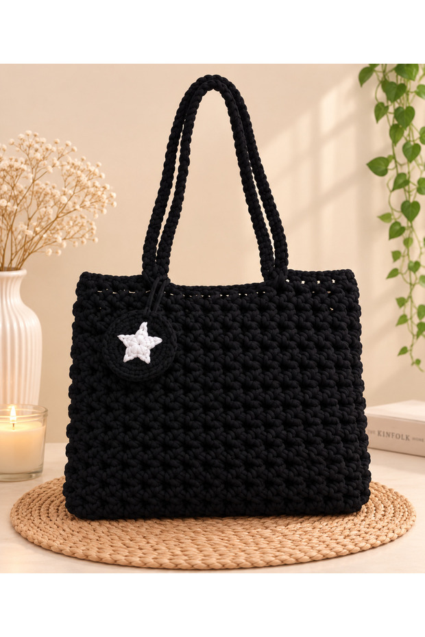 Handmade Women's Shoulder Bag Combed Cotton Yarn Suitable for Daily Use