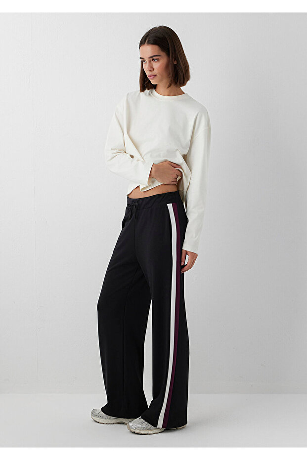 Black Sweatpants with Stripe Detail 1011061-900