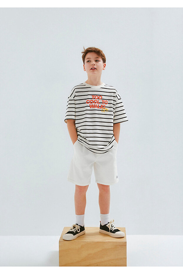 Printed Striped Ecru T-Shirt Oversize / Wide Cut 6610449-84041