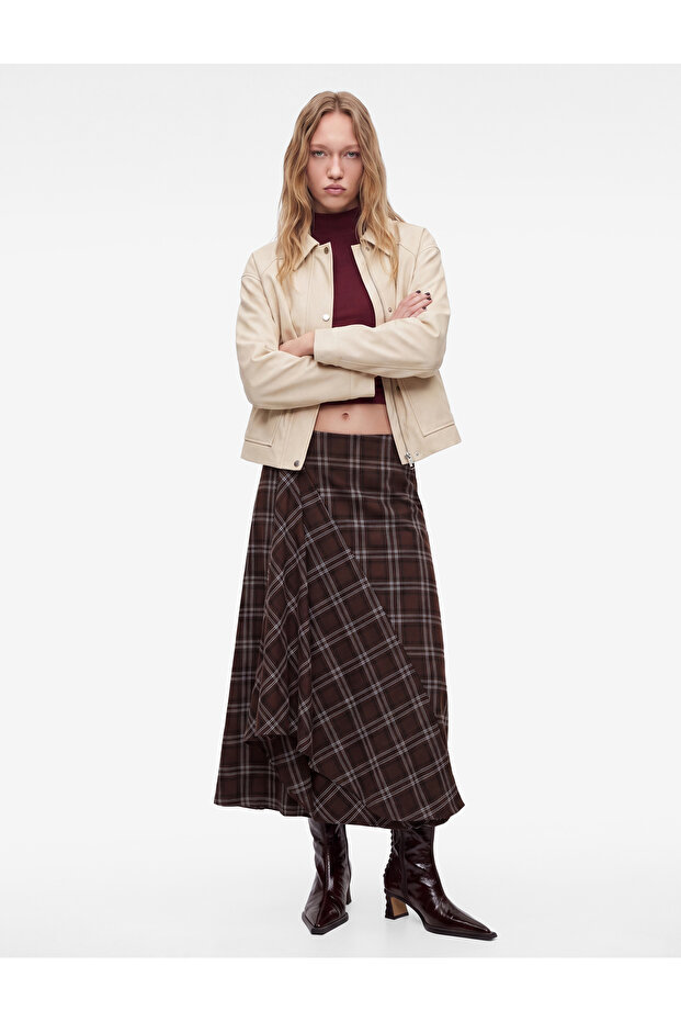 Regular Waist A-Line Slit Plaid Midi Skirt