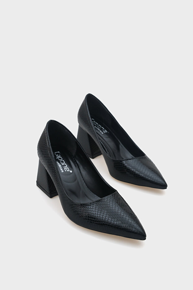 Medium Heeled Soft Padded Sole Women's Black Shoes