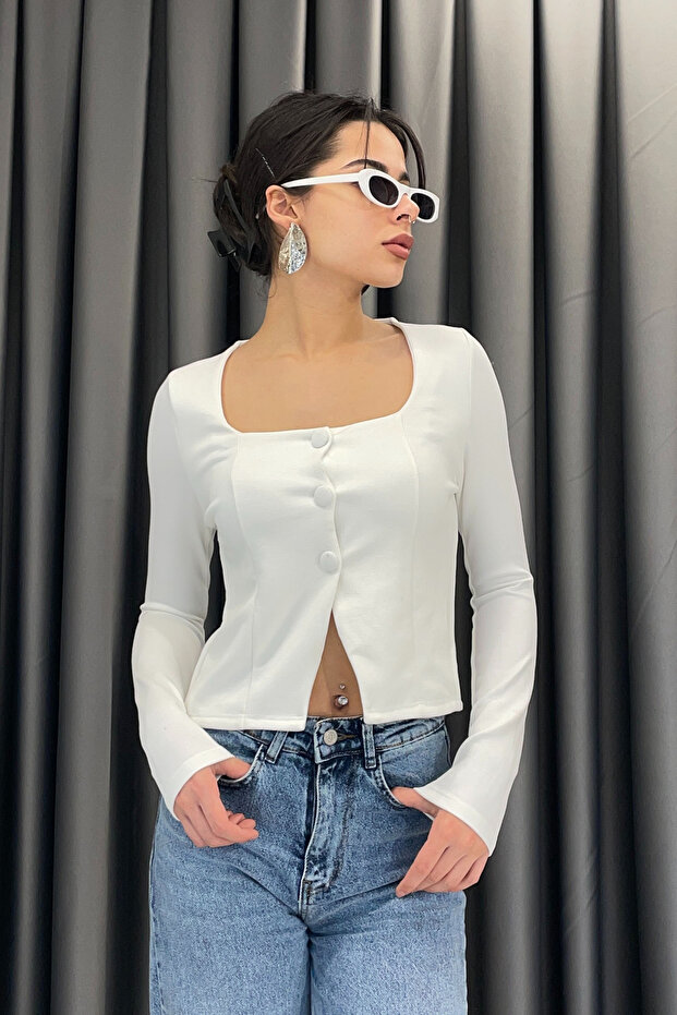 Square Collar Covered Buttoned Blouse-Ecru Ekru