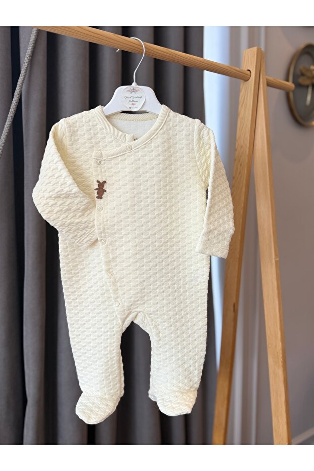 Babyaden Quilted Textured Double-Breasted Baby Romper with Rabbit Label