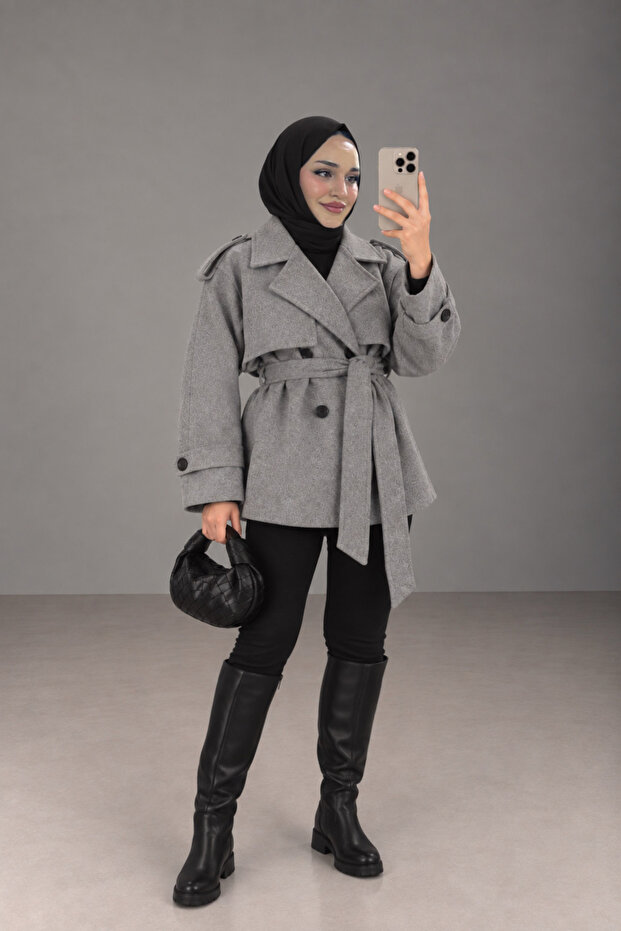 V-Neck Belted Cashmere/Coat in Light Grey