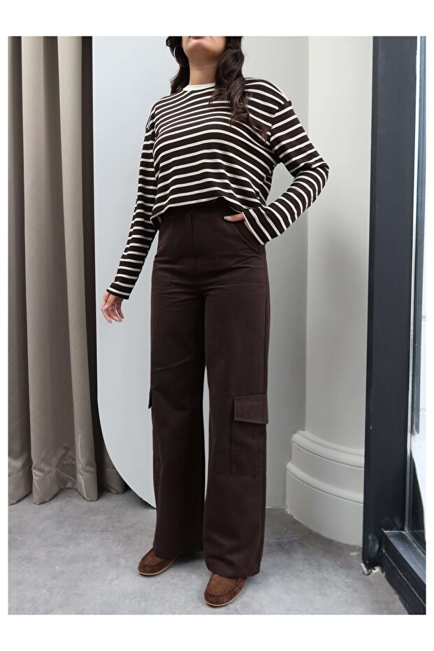 Palazzo Trousers with Cargo Pockets