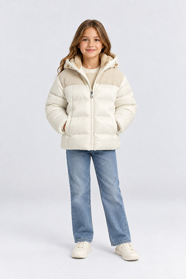 Girl's Hooded Inflatable Coat with Soft Inner Lining and Shoulder Detail Winter Coat Ak4252