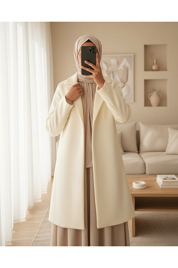    9085 Stamp Coat - Cream