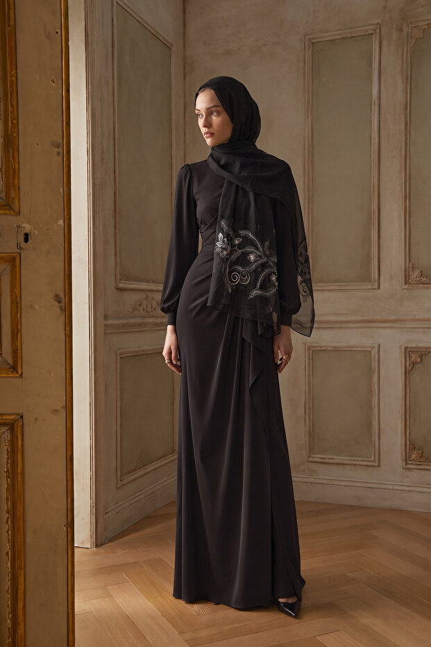 Silk Camellia Pattern Shawl - Black