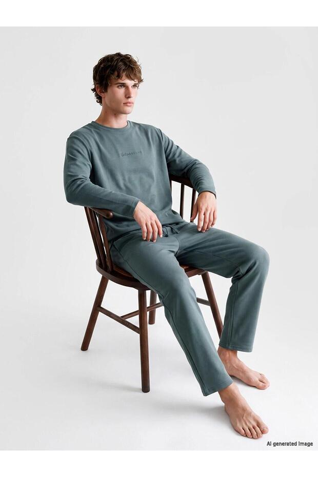 Regular Fit Printed Men's Pajama Set (W6)