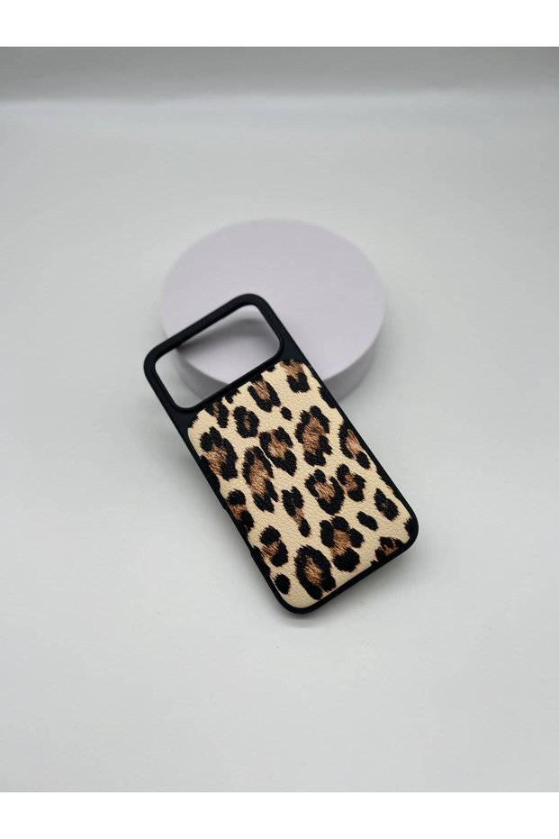 iPhone 17 Pro Max Compatible Fluffy Leopard Patterned Soft Textured Premium Case with Camera Protection