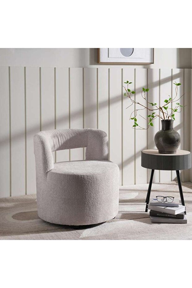 MURTLE ACCENT CHAIR