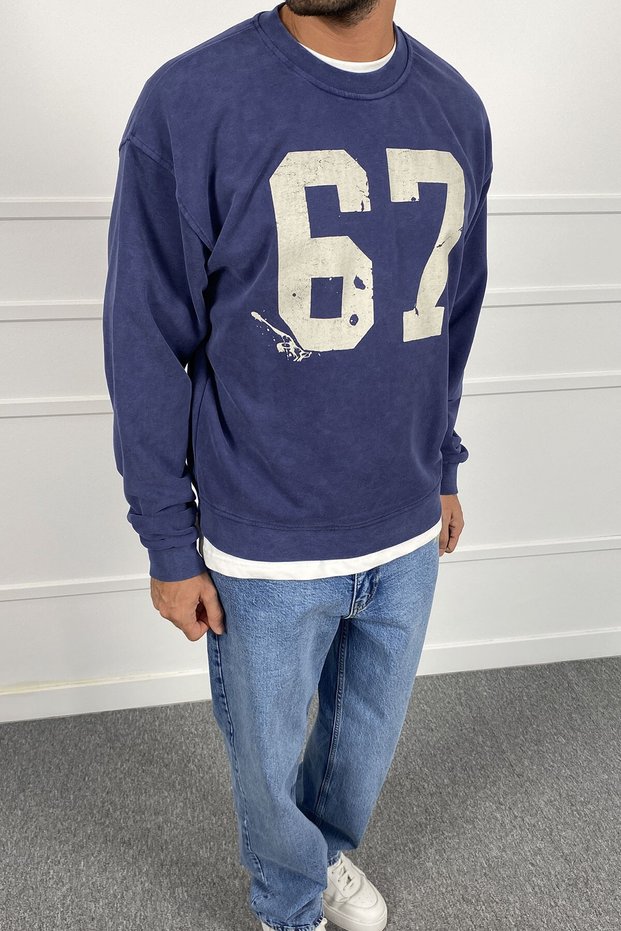 67 Printed Boxy Fit Sweatshirt