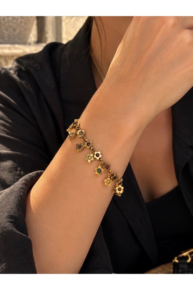 Hematite Flower Bracelet