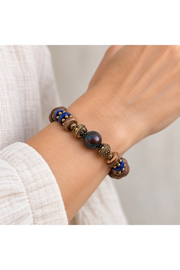 Navy Blue Brown Beaded Bracelet – Stylish Accessory with Bronze Detail for an Ethnic Look