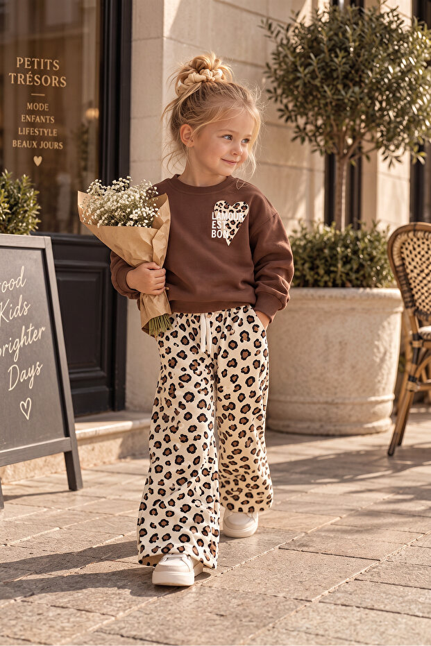 Leopard Patterned Heart Detailed Girls' Top and Bottom Set Brown