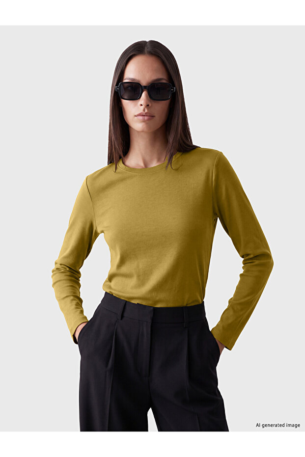 Two Mt Shop Quality Lcw Everyday Green Interlock Plain Narrow & Slim Long Sleeve Women's Bodysuit