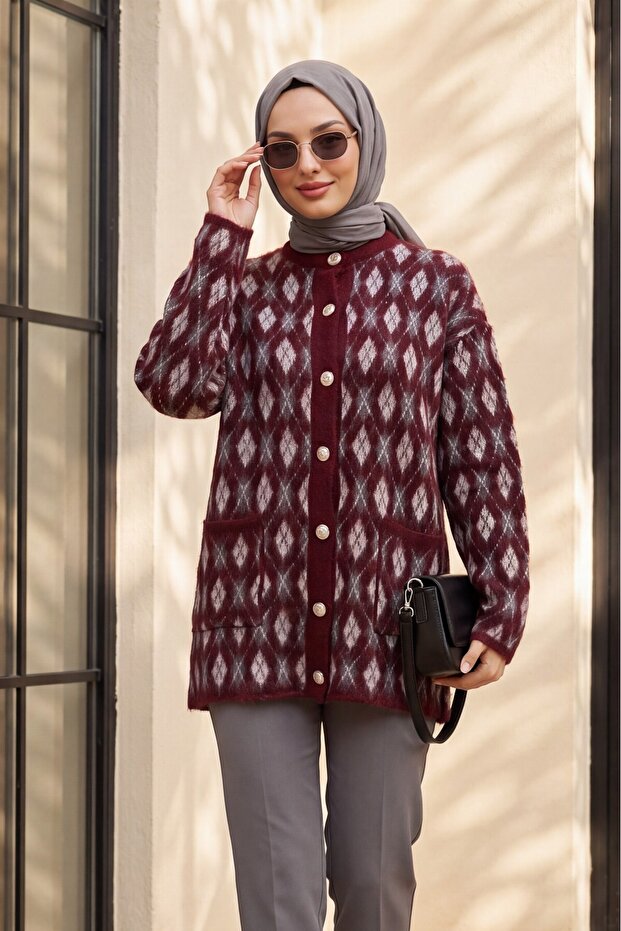 Double Pocket Patterned Buttoned Soft Knitwear Cardigan - Burgundy