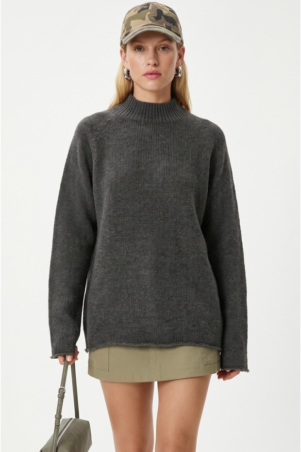 Women's New Puffy Soft Textured Half Turtleneck Anthracite Knitwear Sweater