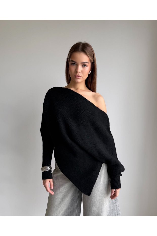 Women's Boat Neck Bat Sleeve Asymmetrical Oversize Knitwear Sweater