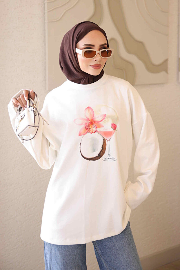 Ecru bicycle collar printed sweatshirt