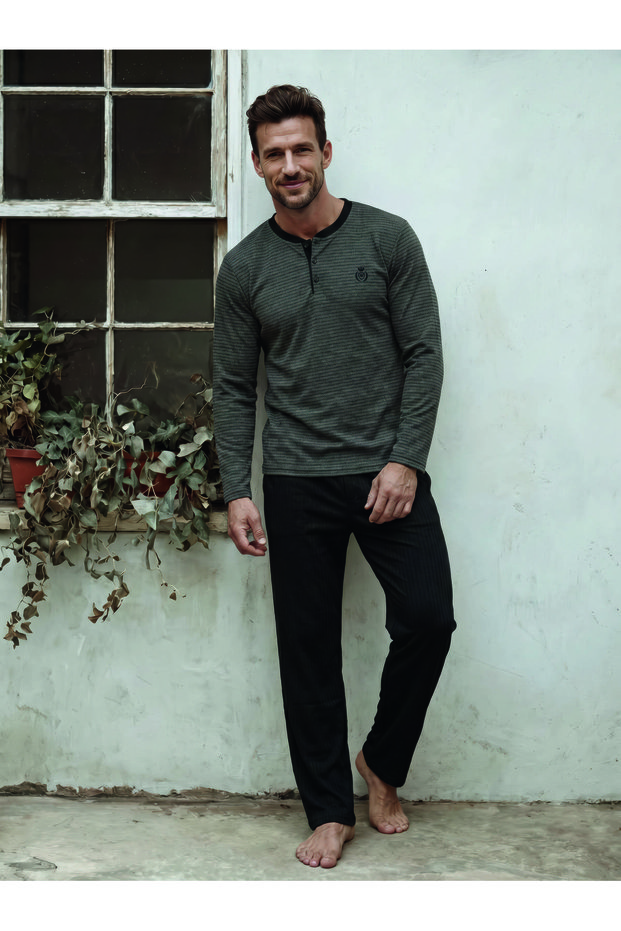Men's Report Interlock Winter Collar Buttoned Long Sleeve Striped Pajama Set