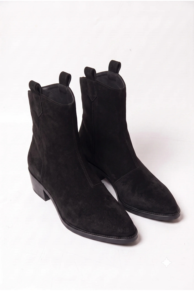 Women's Pointed Toe Block Heeled Zippered Cowboy Western Ankle Boots - Lavia - Black Suede