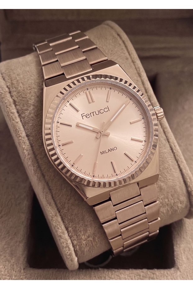 Women's Metal Case Steel Strap Wristwatch with 2 Years Warranty
