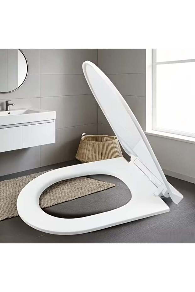 Ultra-Thin Soft Close Toilet Seat Cover – Heavy Duty Bathroom WC Seat (44 × 36 cm)
