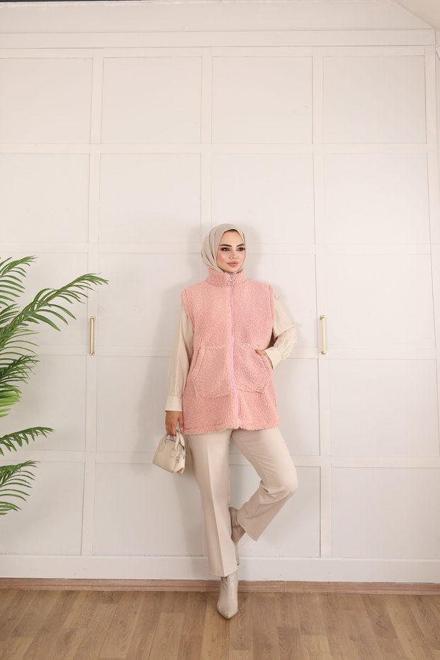 Plush Zippered Stand-Up Collar Vest