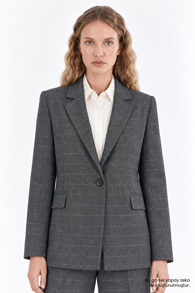 Padded Long Sleeve Lined Regular Jacket