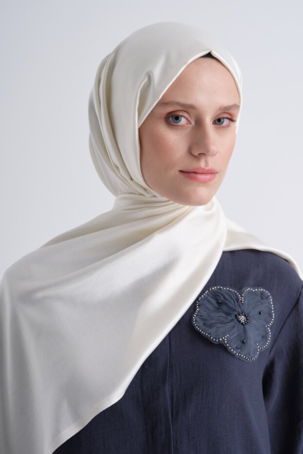 100% Silk Shawl - New Season- Asm90