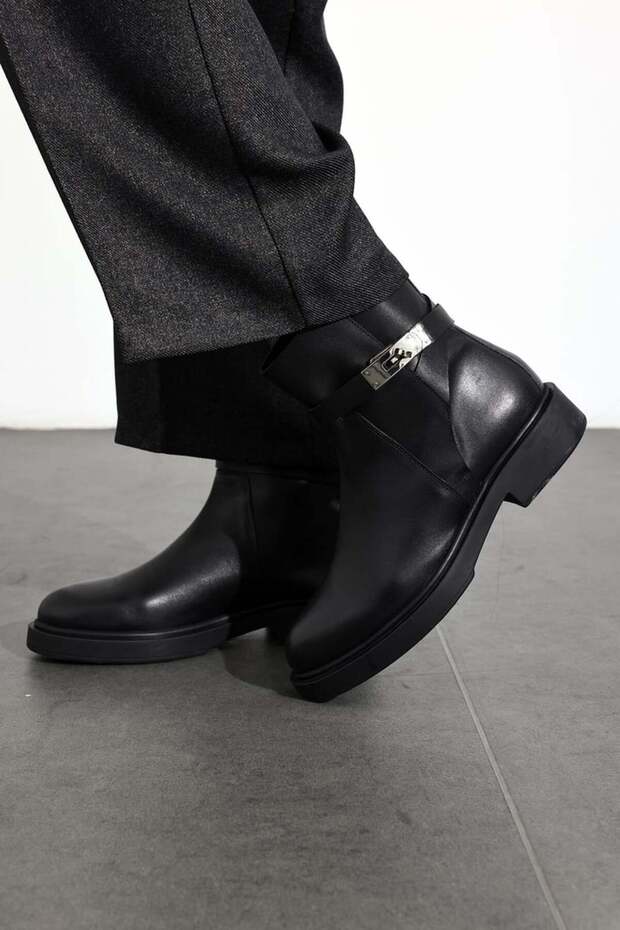 Black Classic Riding Boots 22391