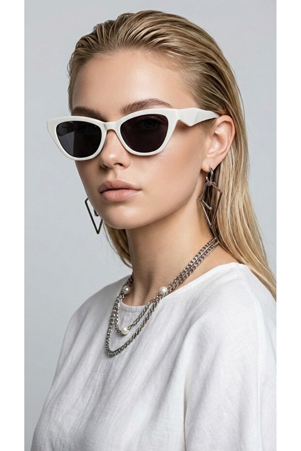 Marley White-Black Sunglasses