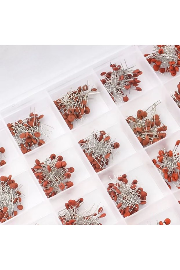 960pcs-with box 300pcs/960pcs Ceramic Capacitor Kit Set 2pF-0.1uF Electronic Components Capacitor As