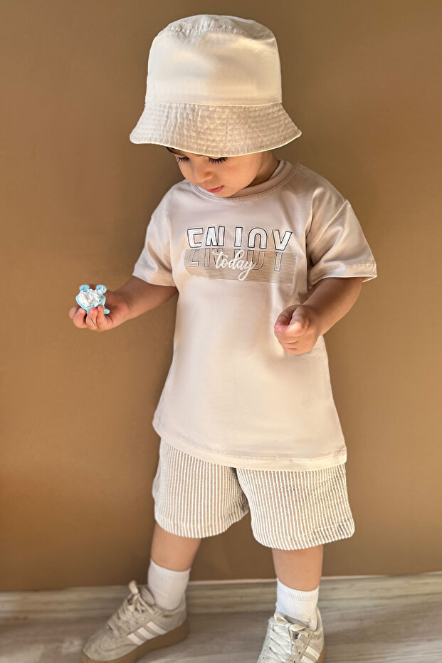 Boy's Shorts Set with Lettering Printed Shorts and Lacing Accessories, 1.5-5 Years Old, Beige