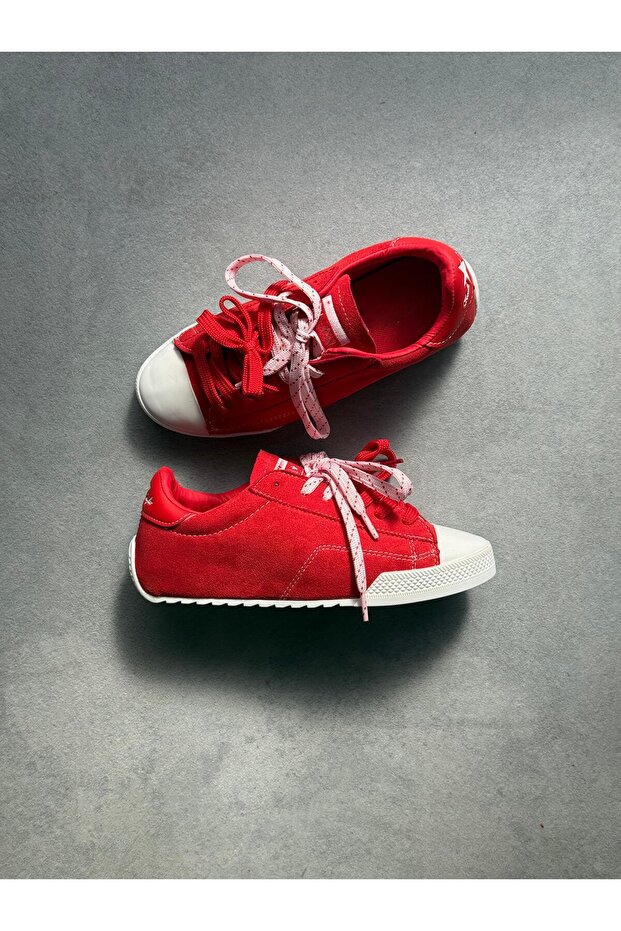 Red Lo Cv Sneaker