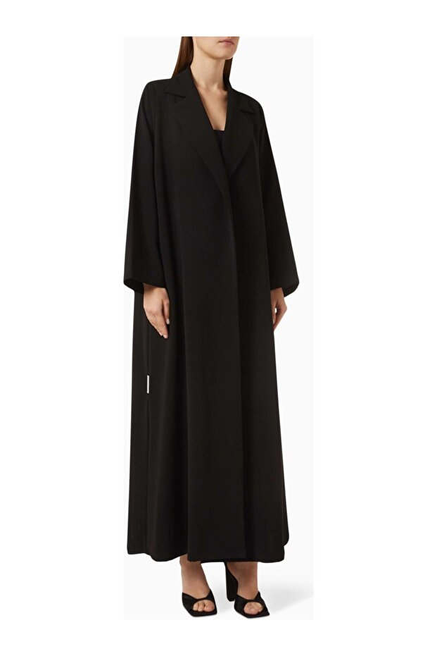 Elegant A-Line Notch Collar Abaya with Comfortable and Stylish Design Ideal for Everyday Wear