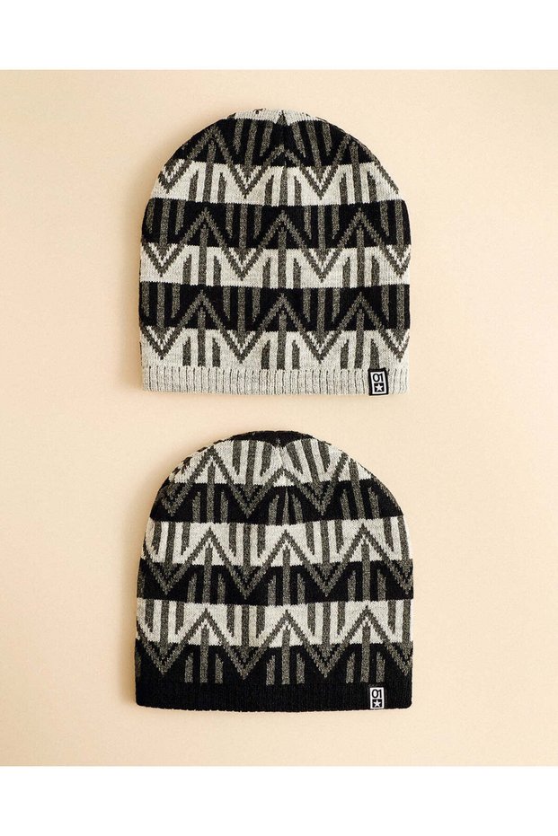 Men Assorted Knitted Caps (2 Piece)